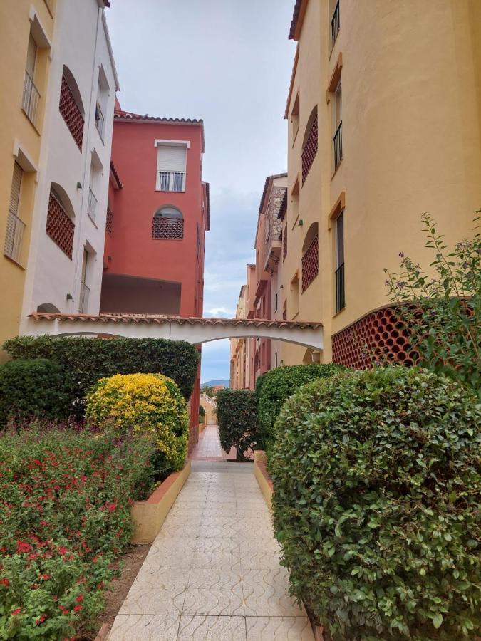 Appartement Empuriabrava Ngoại thất bức ảnh